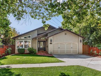 918 University Avenue