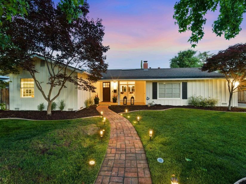 16180 Jasmine Way, Los Gatos CA 95032
