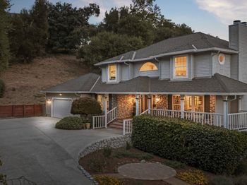 152 Oak Creek Boulevard