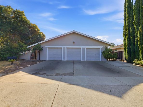 5915 Hillview Avenue, San Jose CA 95123