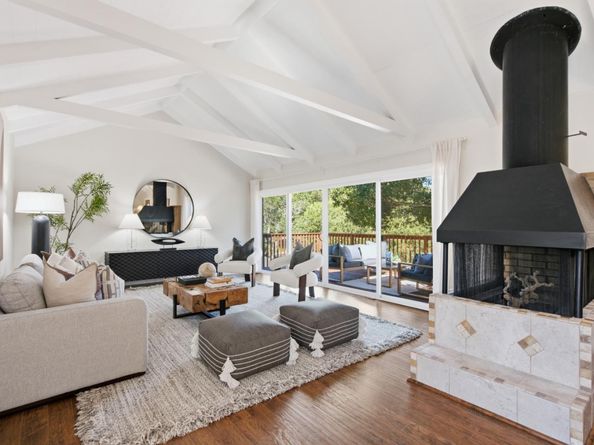 2124 Forest Avenue, Belmont CA 94002