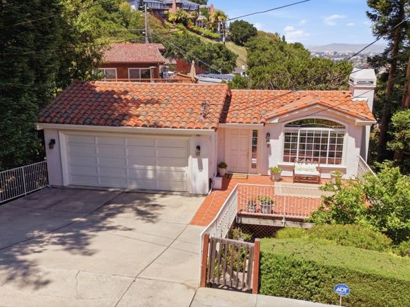 1580 Winding Way, Belmont CA 94002