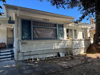 1225 Sierra Avenue