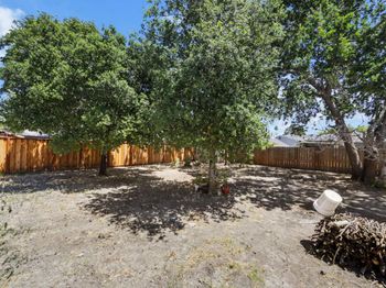 1260 Meadow Lane