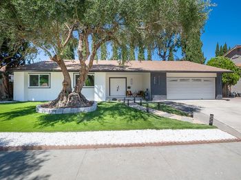 4809 Rue Orleans Court
