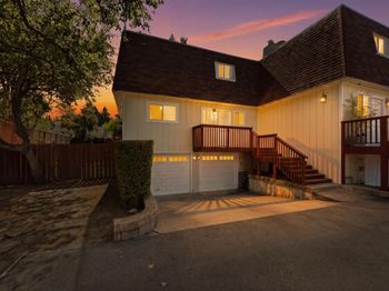 135 E Okeefe Street