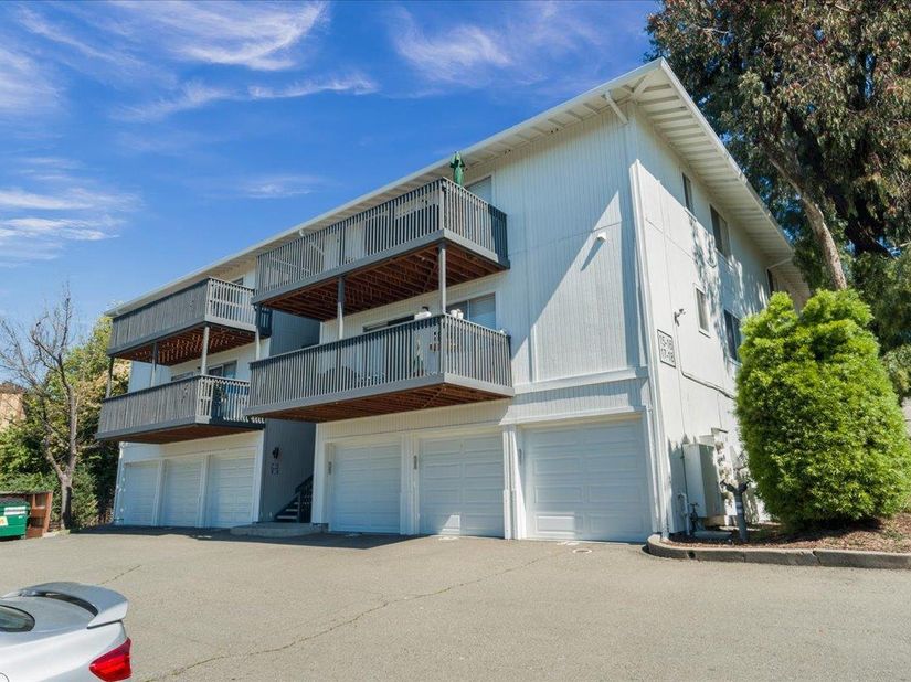 Foothill, Castro Valley CA 94578