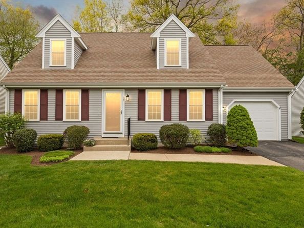 39 Brewster Rd, Stoughton MA 02072