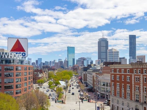 566 Commonwealth 801, Boston MA 02215