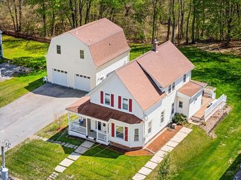 37 Lakeview St