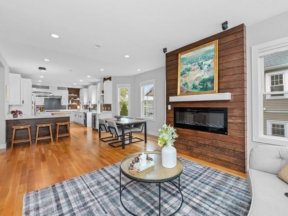 61 Paul Revere Rd 2, Arlington MA 02476