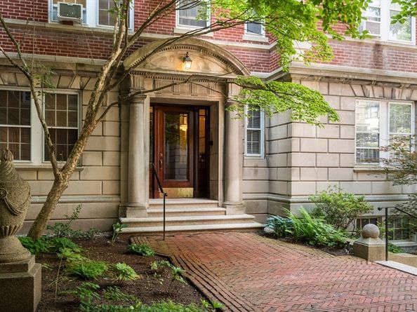 4 Washington Ave 18, Cambridge MA 02140