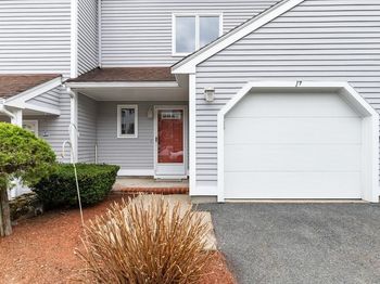 17 Lions Lane