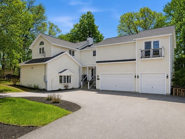 25 Thomas Pl, Leominster MA 01453