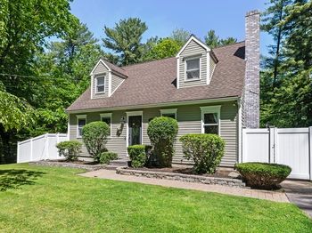 132 Pine St