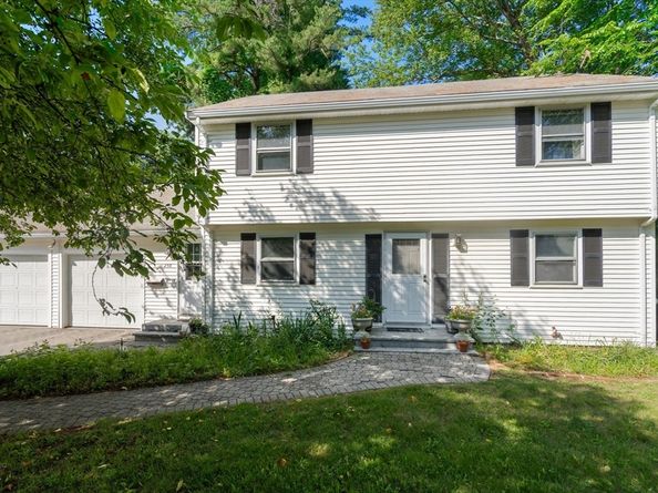 258 Edgell Rd, Framingham MA 01701