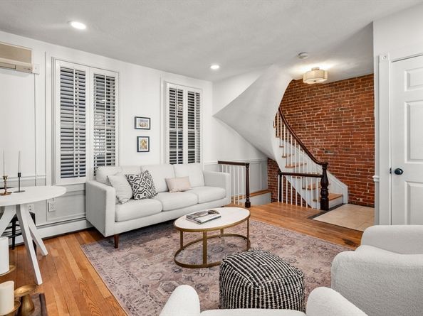 22 Shawmut St TH, Boston MA 02116