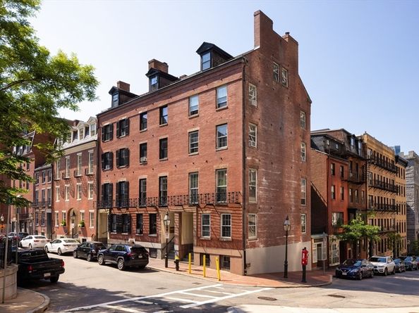 2 Derne Street, Boston MA 02114
