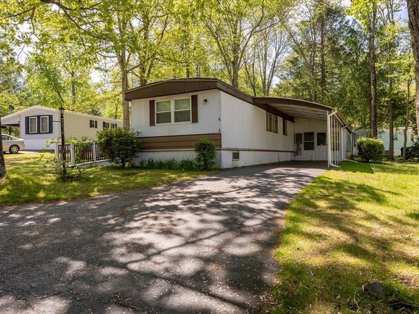 5 Second Street, Brookfield MA 01506