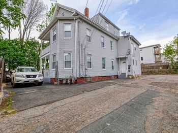 10 Main Street Pl