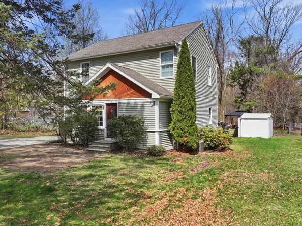 19 Marion Ave, Millbury MA 01527