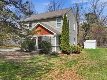 19 Marion Ave