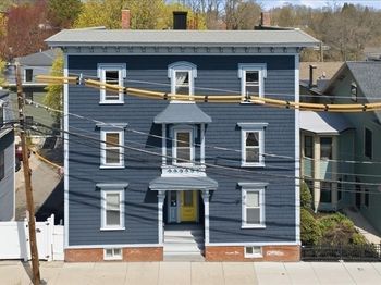 96 Seaverns Ave