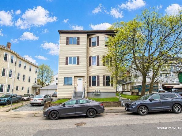 85 Harlem Street, Worcester MA 01610