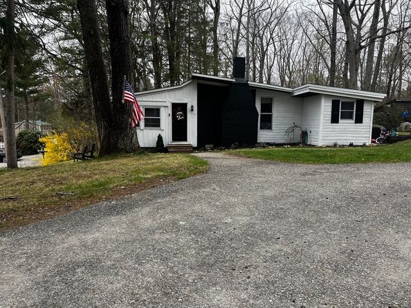 88 Hiland, Charlton MA 01507
