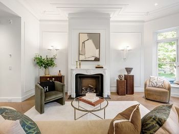 260-262 Commonwealth Avenue