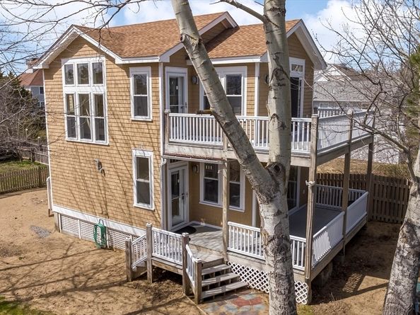 16 Harvard Way, Newbury MA 01951