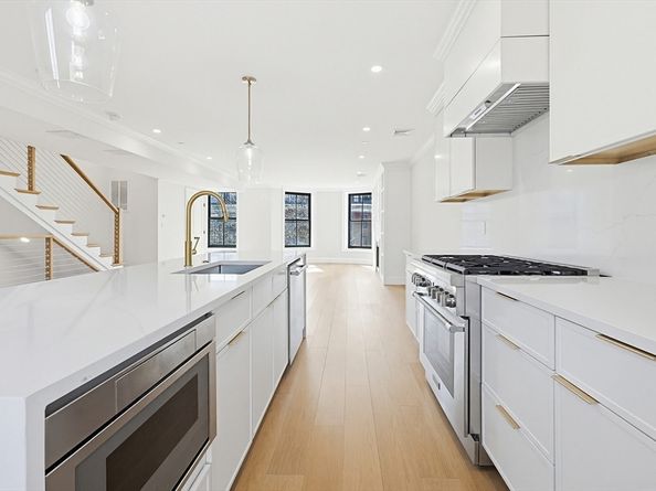 667 Tremont Street PH, Boston MA 02118