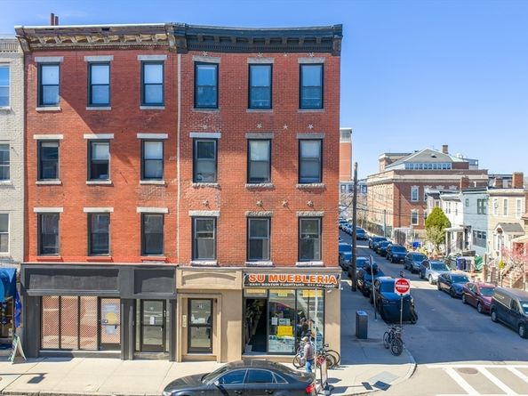 28 Chelsea St, Boston MA 02128