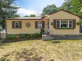 70 Montrose Ave