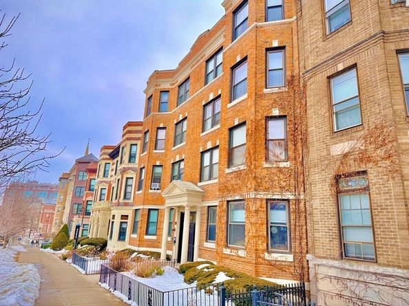 451 Park Dr 2C, Boston MA 02215