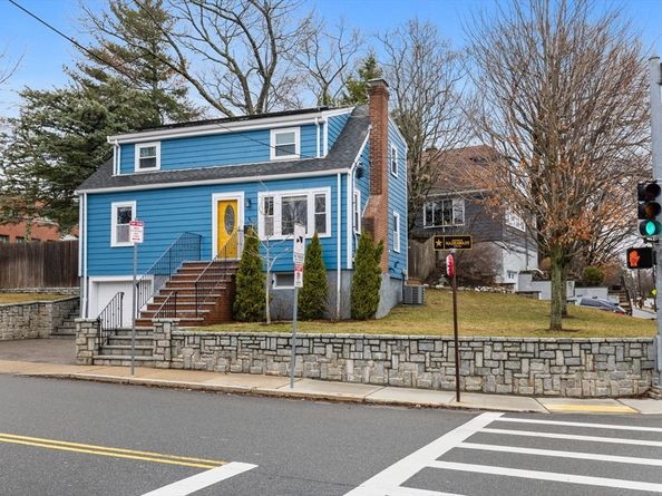 5 Baker St, Boston MA 02132