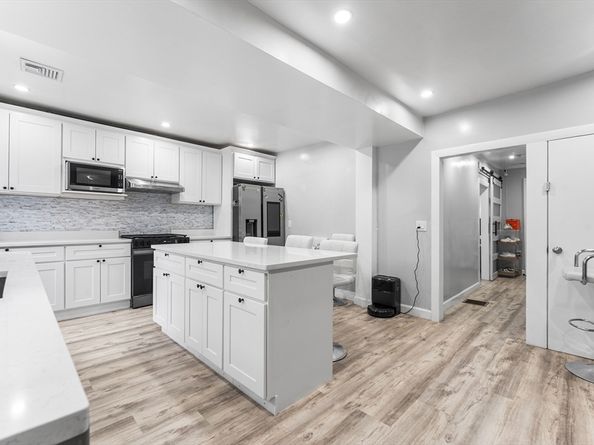 74 Leonard St, Boston MA 02122