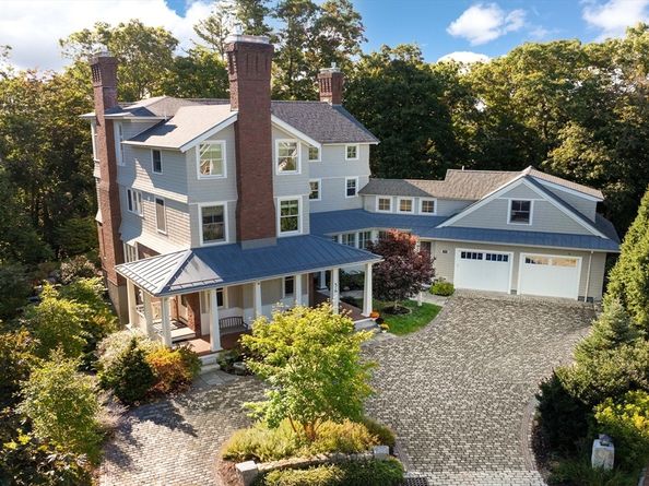 34 Pilgrim Rd, Newton MA 02468