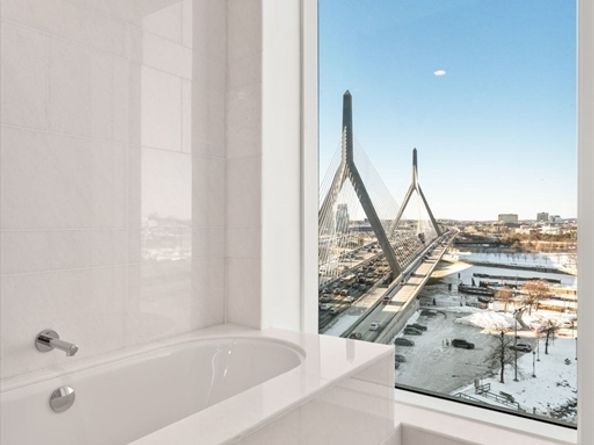 100 Lovejoy Wharf 11D, Boston MA 02114