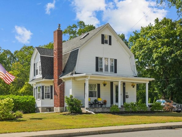 1084 Main St, Leominster MA 01453