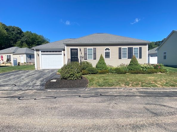 4 Marys Way 4, Lakeville MA 02347