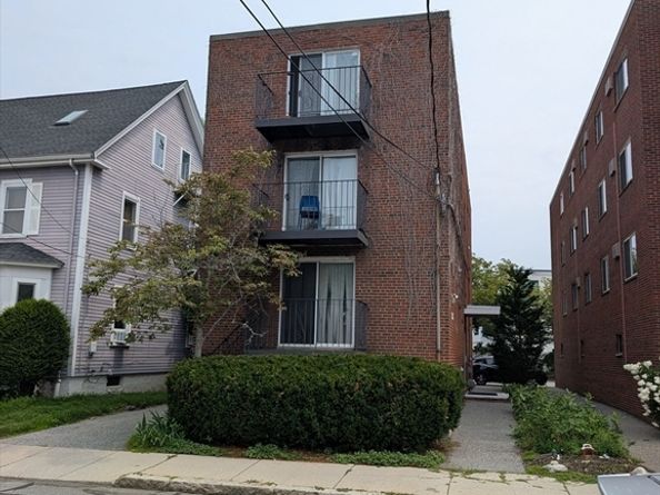 35 Homer Ave 7, Cambridge MA 02138