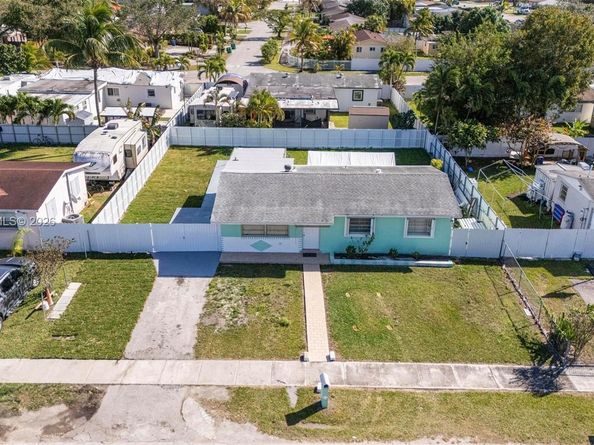 30345 SW 158th Ct, Homestead FL 33033