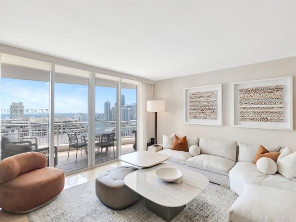 848 Brickell Key Dr 2605, Miami FL 33131