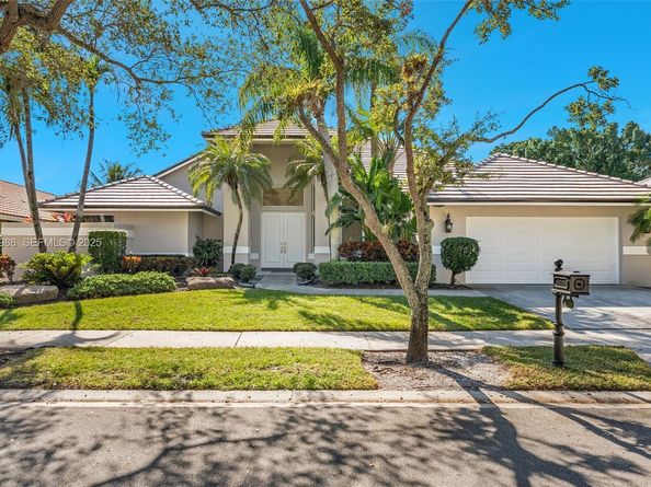 1003 Trailmore Ln, Weston FL 33326