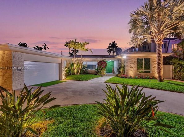 1277 Biscaya Dr, Surfside FL 33154