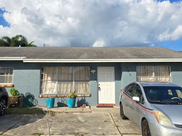 565 NW 54th St, Boca Raton FL 33487
