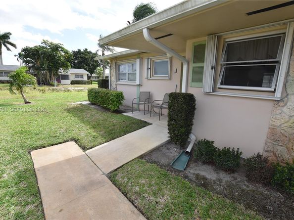 2688 Dudley Drive J, West Palm Beach FL 33415