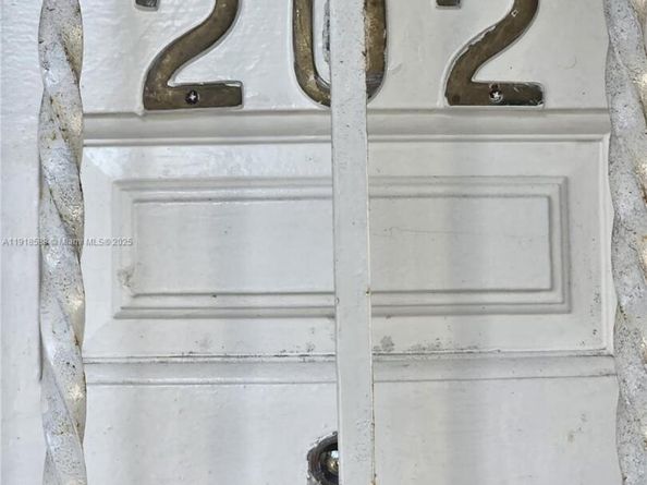 Undisclosed Address #A11918588, Miami Beach FL 33141