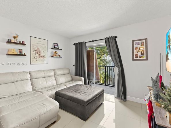 7501 NW 16th St 3303, Plantation FL 33313